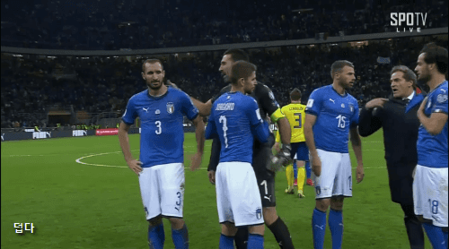 15135463526971.gif